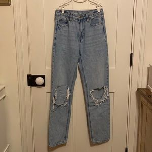 American Eagle Ripped Straight Leg Jeans
